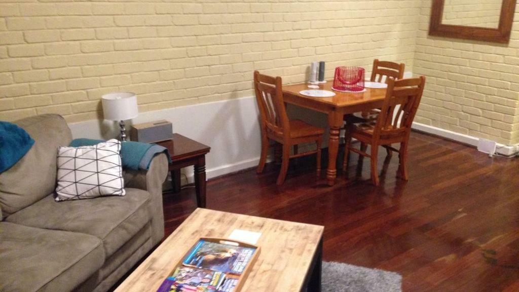 Affordable & Comfortable Apartment On Langley Park パース エクステリア 写真